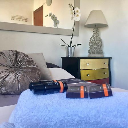 Private Rooms In City Center 바르셀로나 외부 사진